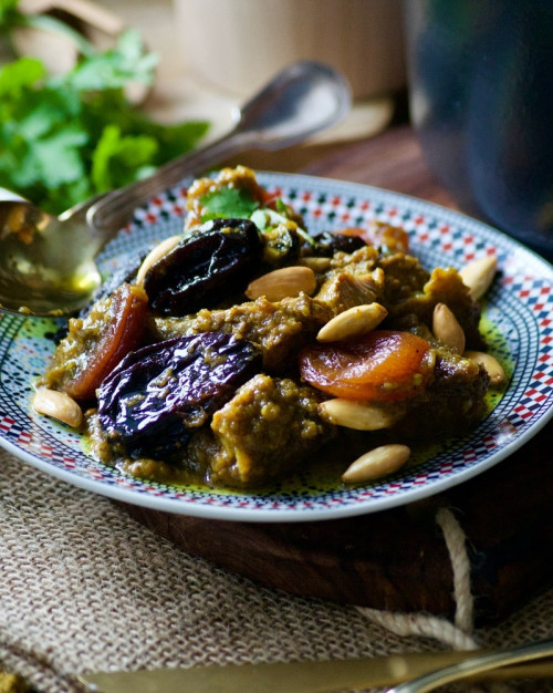 Tajine d'Agneau aux pruneaux & abricots confits