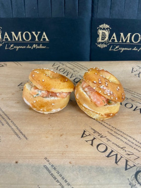 Mini bagel saumon mayo aneth – 24 pièces