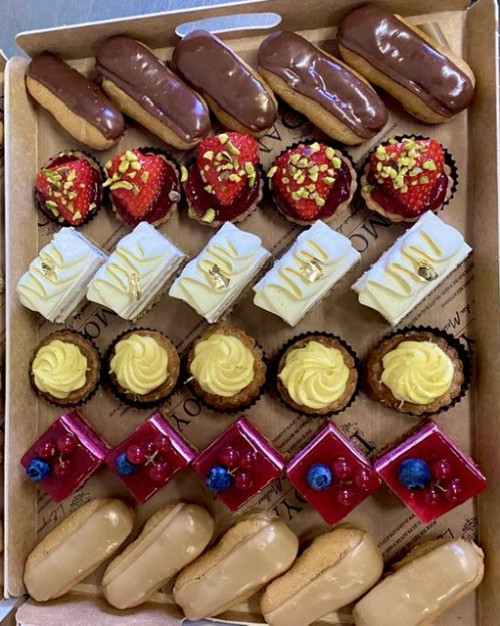 Plateau de Petits Fours - 24 Pièces