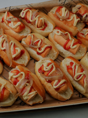 Mini hot dog crunchy – 15 pièces